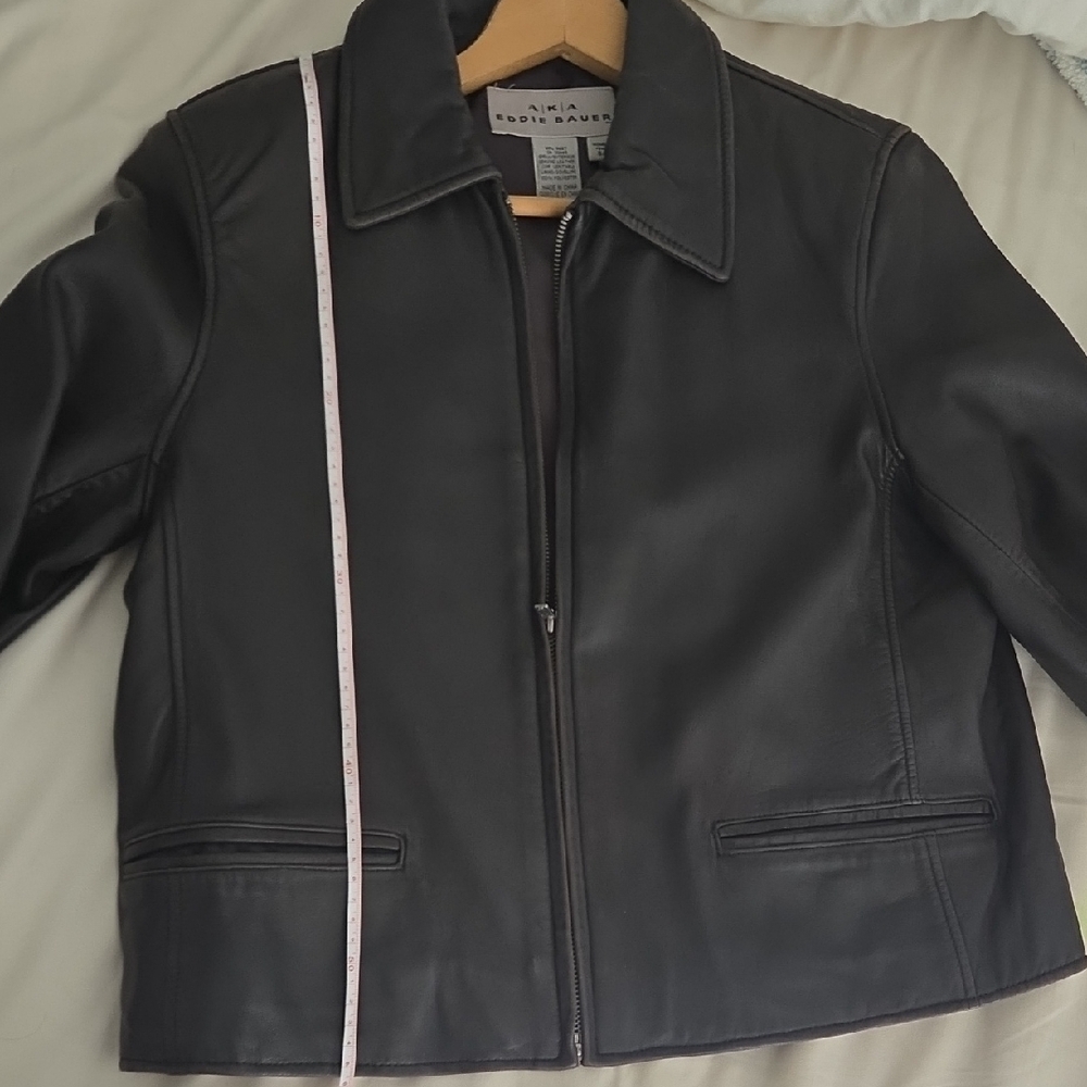 VTG AKA Eddie Bauer Brown Genuine Leather Jacket Zip Up Womens S Cropped Bomber - Picture 6 of 8